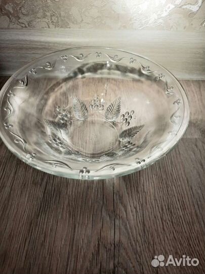 Салатник новый