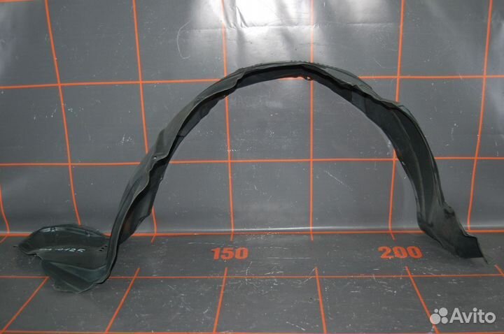 Локер передний правый - Toyota Corolla E150