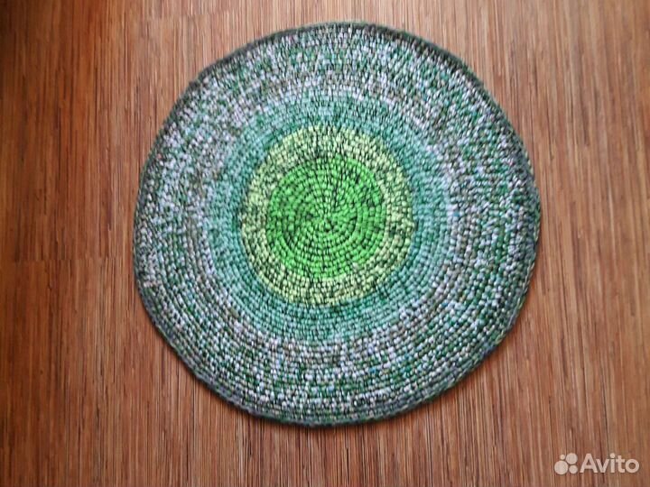Коврик вязаный d-60 см