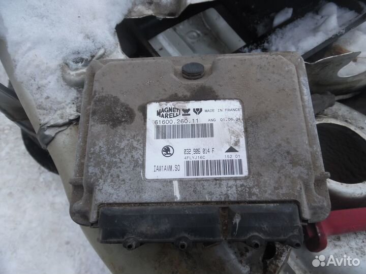 Блок управления двигателем октавия тур аее