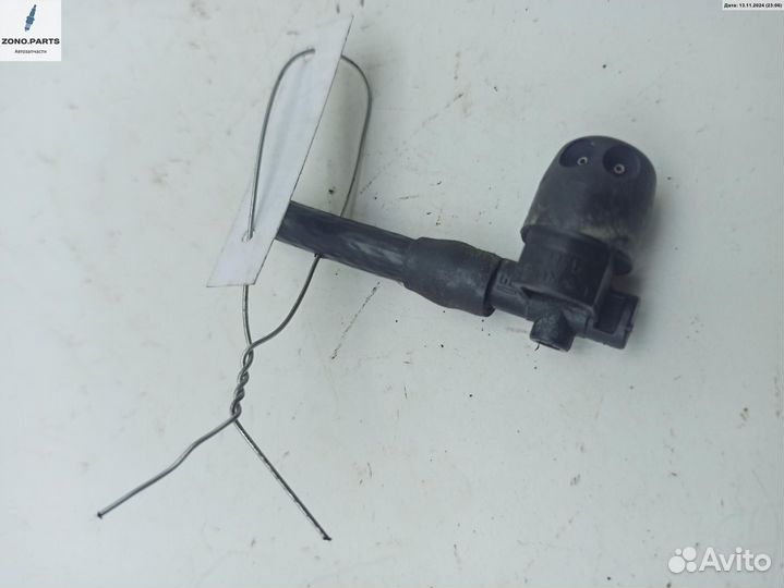 Форсунка омывателя 22175 на Opel Zafira A