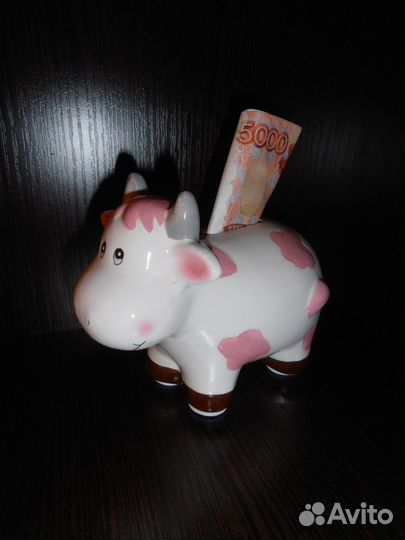 Копилка эмалированная керамическая фигурка Коровка