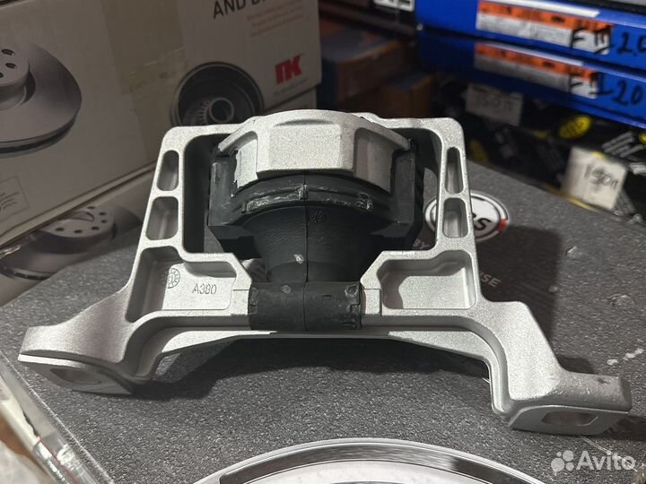 Подушка двигателя ford focus