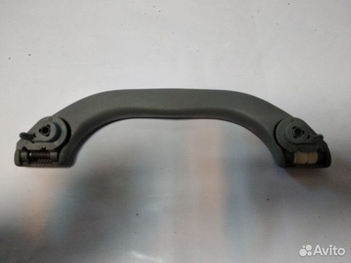 Ручка потолочная передняя левая Audi A4 B5 AQD