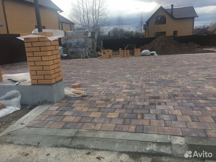 Укладка тротуарной плитки