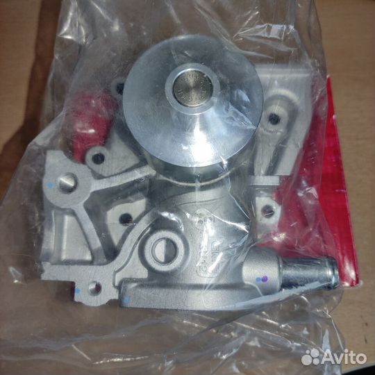 Помпа водяная для Субару