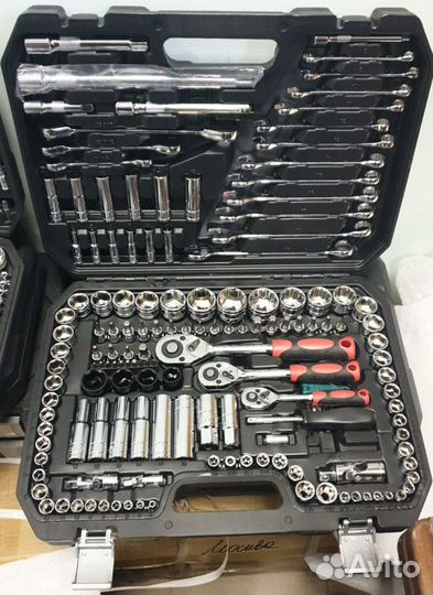 Набор инструментов 151 в 1