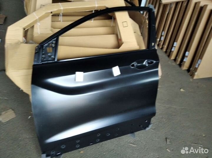 Дверь передняя левая Geely Coolray