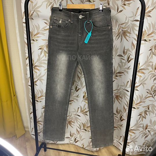 Джинсы True Religion светло зеленые широкие