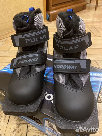 Лыжные ботинки 33