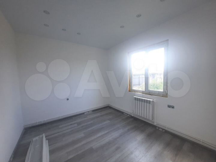 Дом 97,5 м² на участке 8 сот.