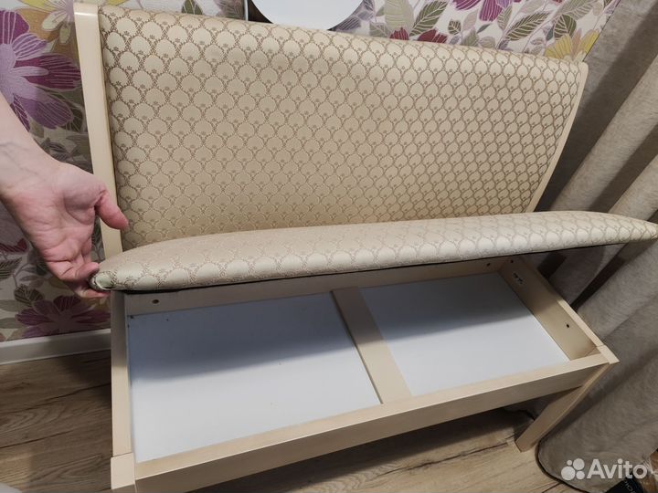 Кухонный диванчик