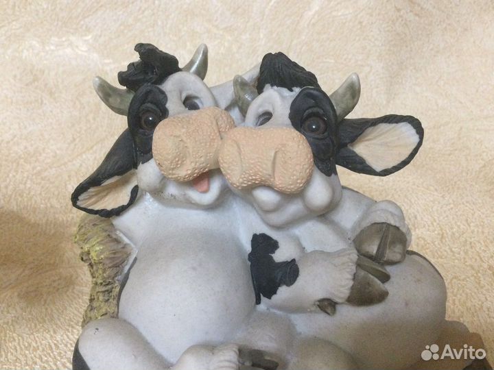 Коровы статуэтки керамика