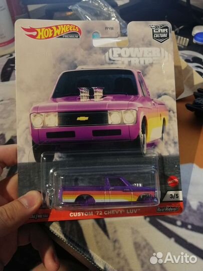 Hot wheels premium
