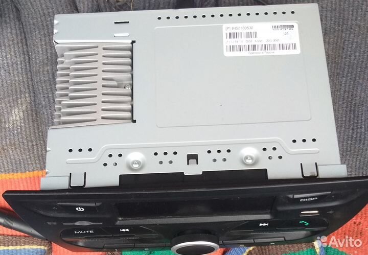 Штатная магнитола на LADA granta