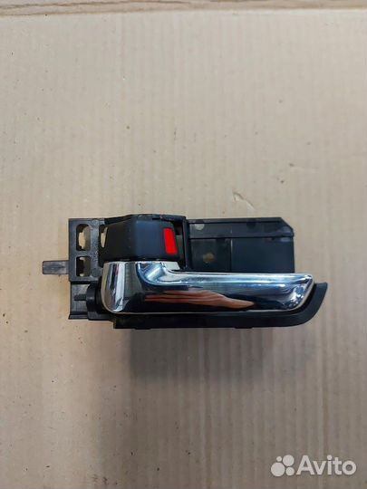 Ручка двери левая Сузуки SX4 8313063J20LF1
