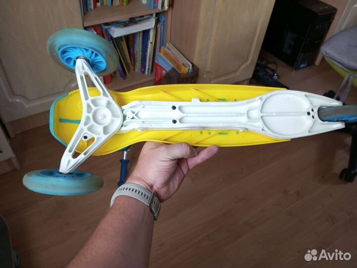 Самокат детский трехколесный