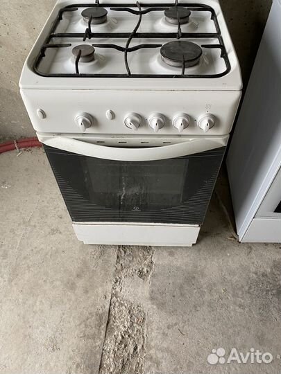 Плита газовая от застройщика новая