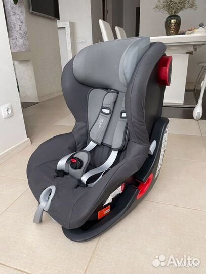 Автокресли britax romer king 2