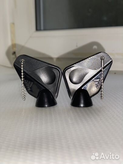 Ключ для футбольных бутс adidas