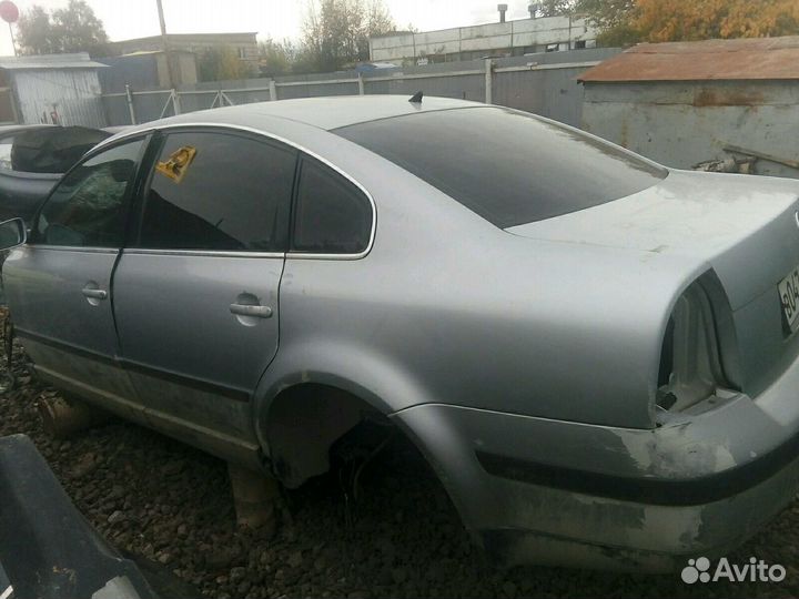 Фольксваген Пассат В5 двери
