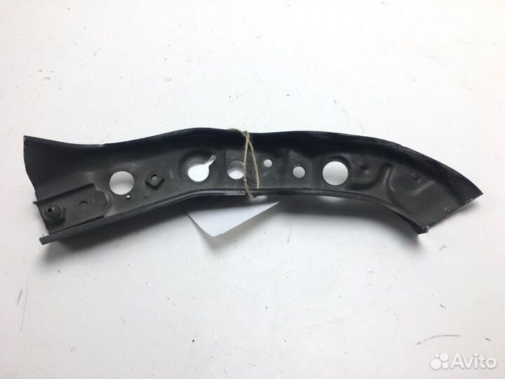 Планка телевизора левая Lexus Lx570 URJ201 3urfe