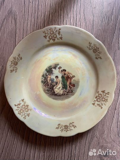 5 тарелок и блюдо из сервиза Малонна