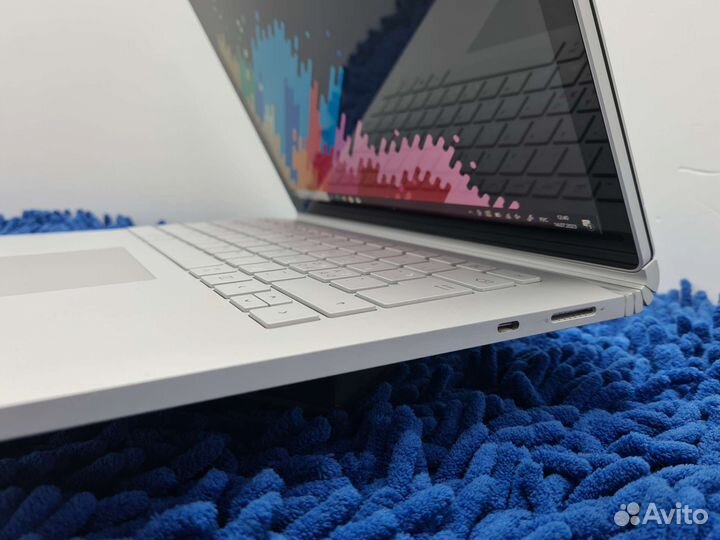 Ноутбук 2 в 1 Microsoft Surface Book 2 i7 16/512