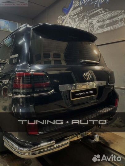 Фонари задние стопы Toyota Land cruiser 200