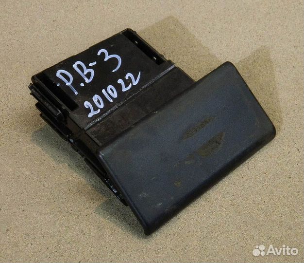 Пепельница передняя VW Passat B3