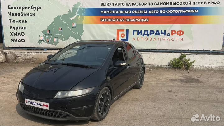 Замок двери задней левой Honda Civic (5D) 72650-SM