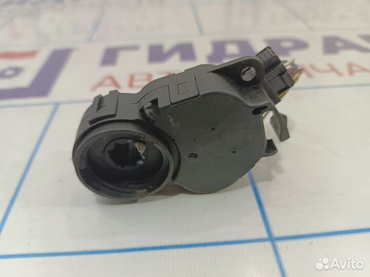 Моторчик заслонки отопителя Citroen C4 II T1009914P