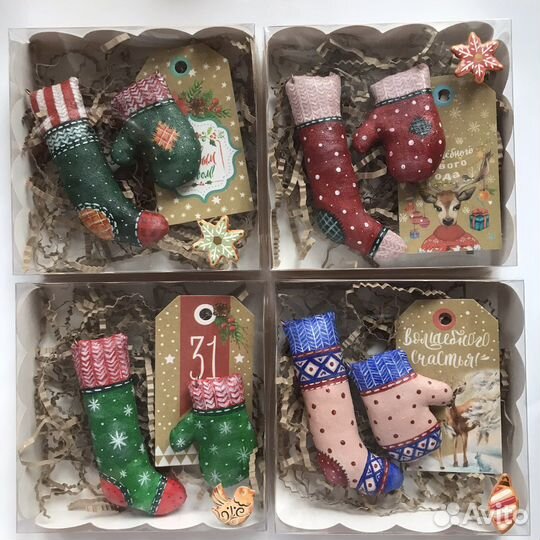 Подарочный Набор елочных игрушек в коробке