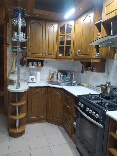 2-к. квартира, 50 м², 4/9 эт.