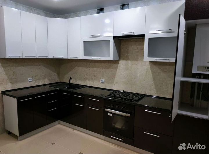 Кухня угловая