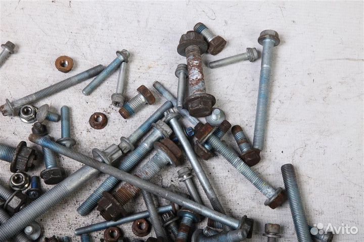 Болты подвески Mercedes-Benz W169 A-Class 2004-20