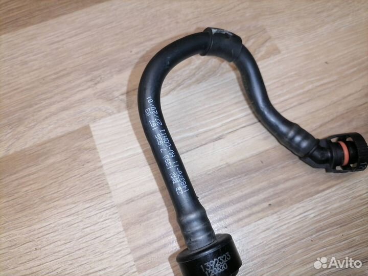 Трубка вентиляции картерных газов BMW X5 G05 2021