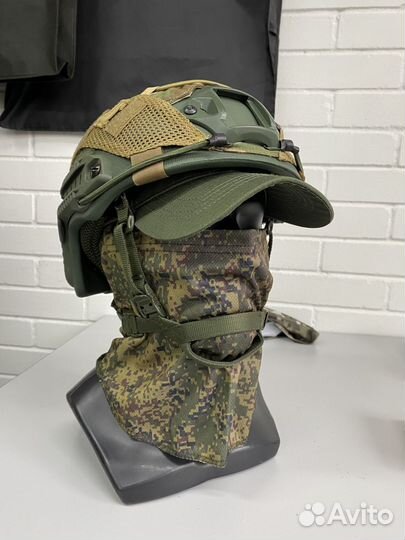 Баллистический шлем + чехол, балаклава и бейсболка