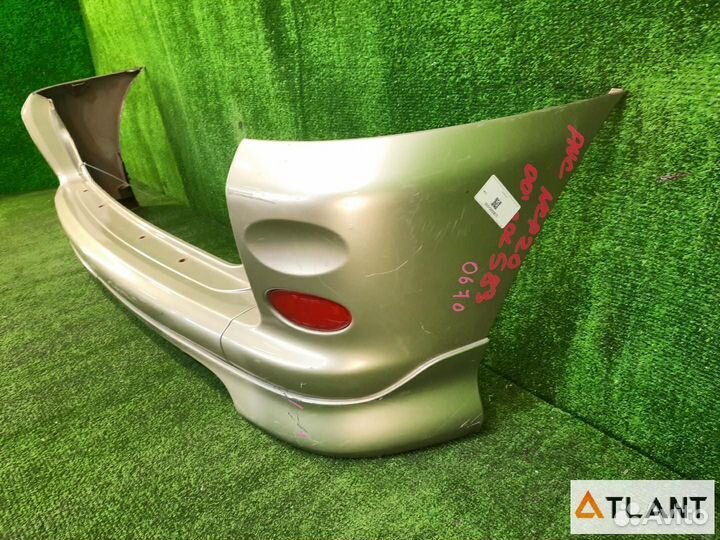 Бампер задний toyota funcargo