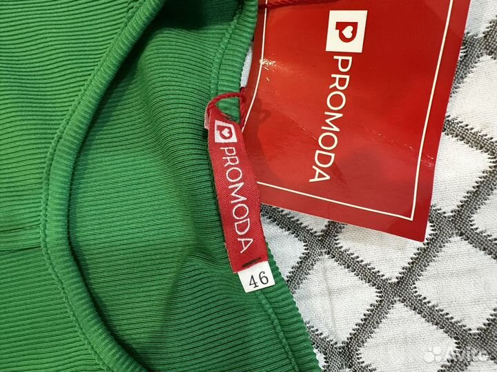 Лонгслив женский