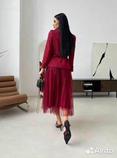 Костюм двойка с юбкой cristian dior