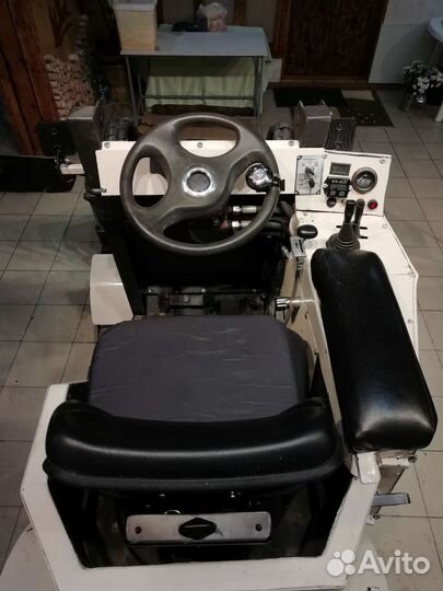 Мини-трактор Kubota KL21, 2022