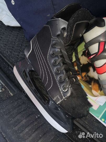 Коньки хоккейные детские