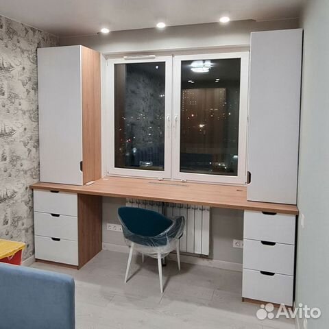 Рабочая зона у окна