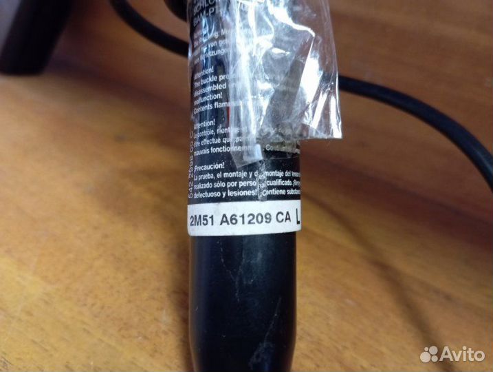 Преднатяжитель ремня безопасности передний левый