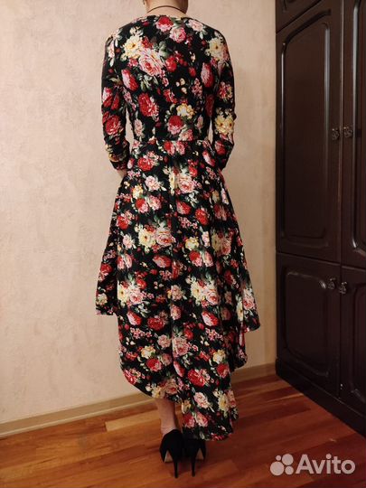 Вечернее платье