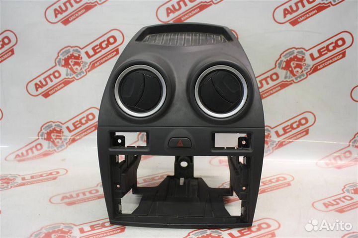 Рамка магнитолы Ford Fiesta 5 2007 6S61A046A04