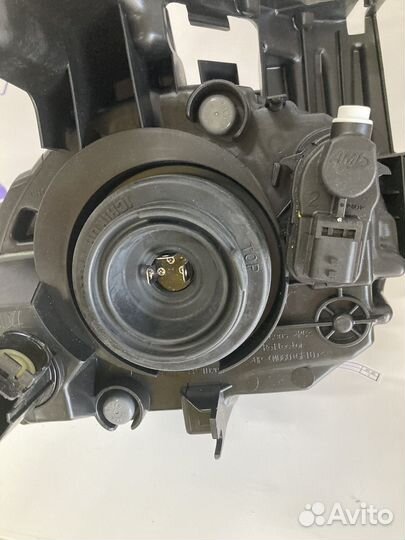 Фара передняя левая Juke 260601KA0A