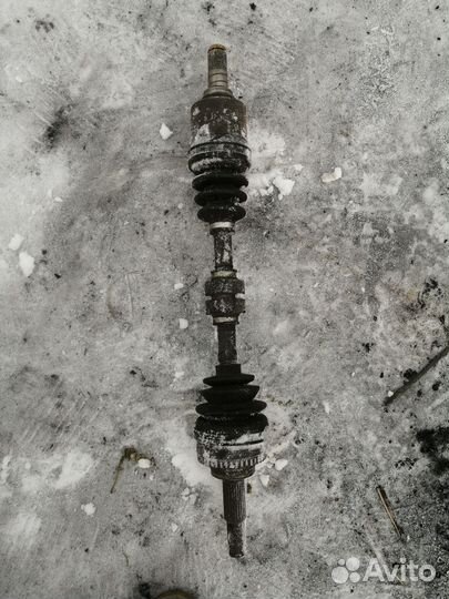 Шрус внутренний Ниссан Авенир