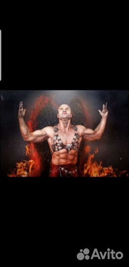 Сценический костюм